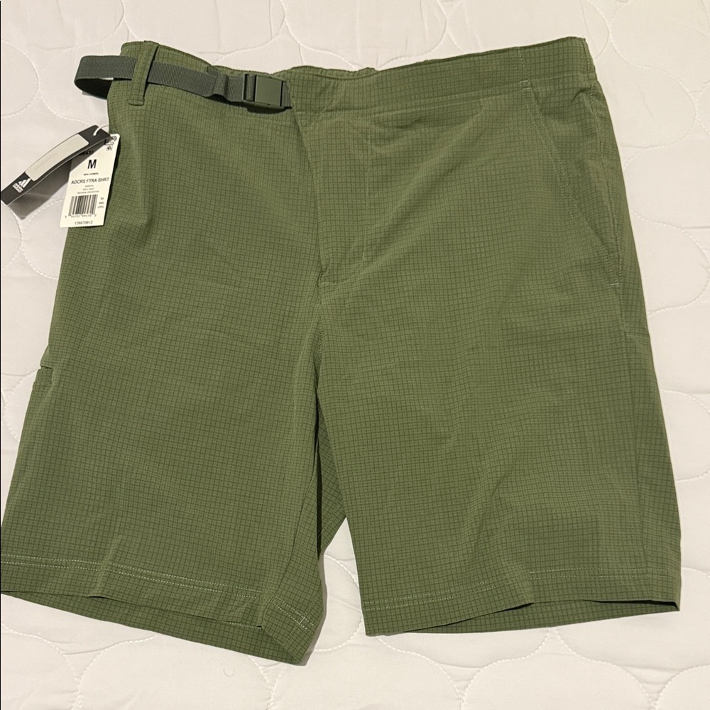 Adidas Men's Golf Shorts with adjustable waist band NWT